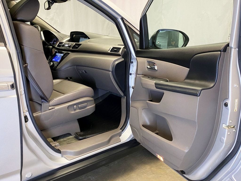2015 Honda Odyssey 5dr EX-L - 22959069 - 44