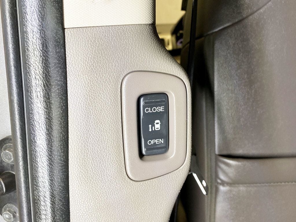 2015 Honda Odyssey 5dr EX-L - 22959069 - 57