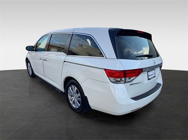 2015 Honda Odyssey EX-L photo 3