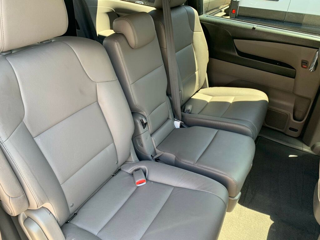 2015 Honda Odyssey 5dr EX-L LOW MILES HANDICAP accessible - 23020897 - 15