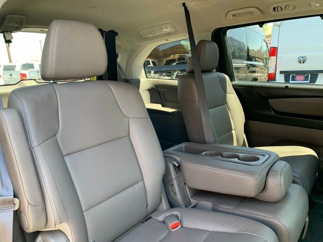 2015 Honda Odyssey 5dr EX-L LOW MILES HANDICAP accessible - 23020897 - 42