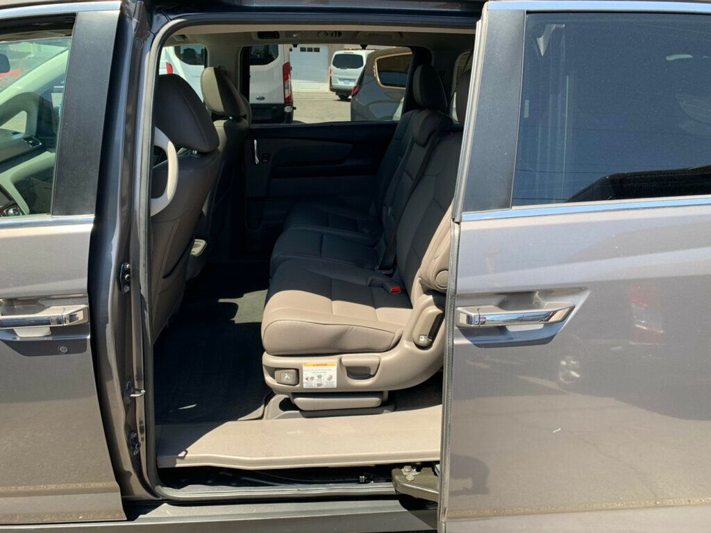 2015 Honda Odyssey 5dr EX-L LOW MILES HANDICAP accessible - 23020897 - 48