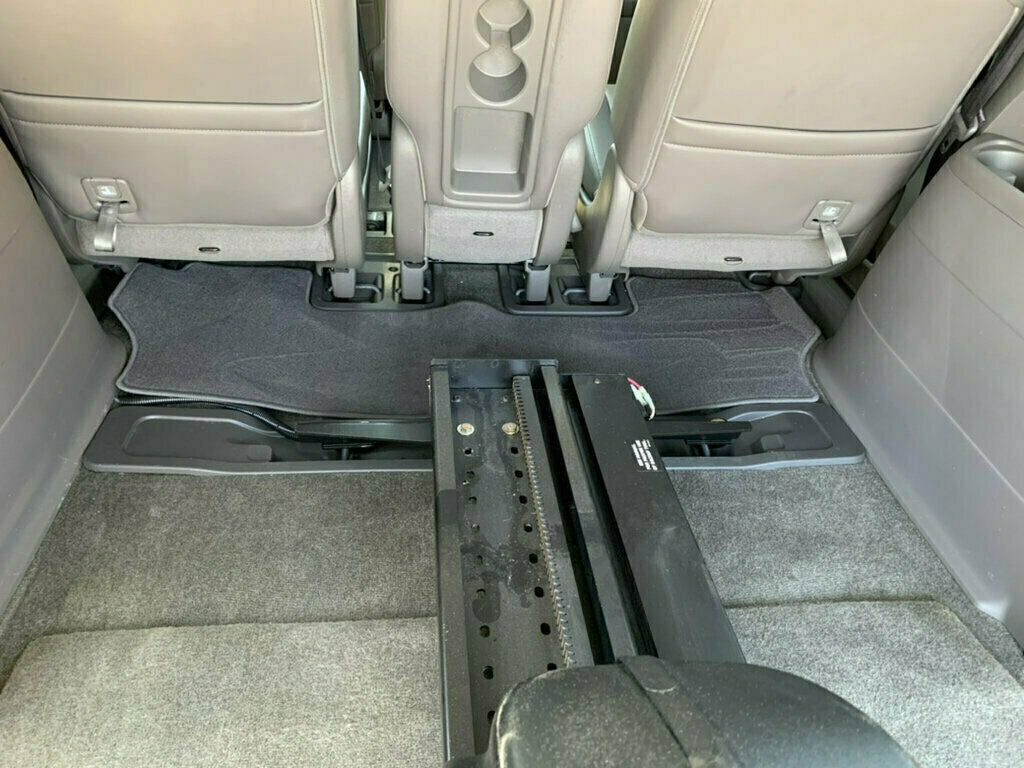 2015 Honda Odyssey 5dr EX-L LOW MILES W/HANDICAP WHEELCHAIR ACCESSIBLE - 23020897 - 15