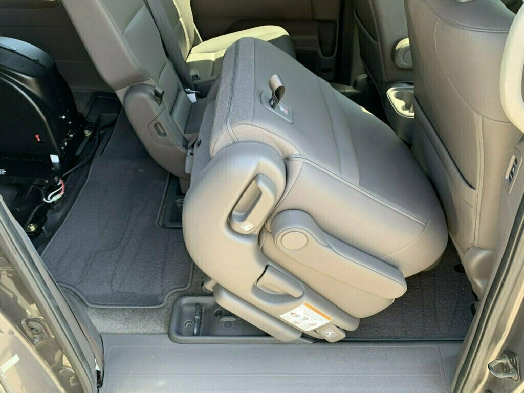 2015 Honda Odyssey 5dr EX-L LOW MILES W/HANDICAP WHEELCHAIR ACCESSIBLE - 23020897 - 24