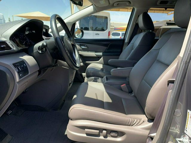 2015 Honda Odyssey 5dr EX-L LOW MILES W/HANDICAP WHEELCHAIR ACCESSIBLE - 23020897 - 38