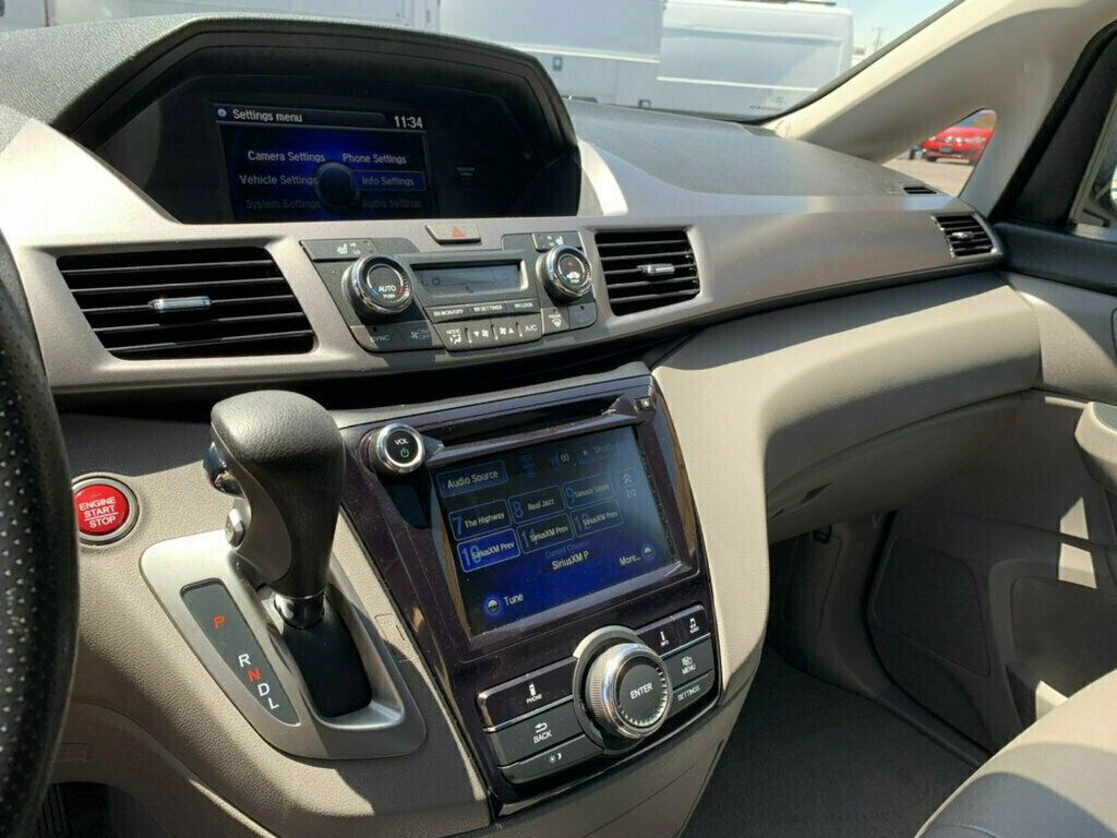 2015 Honda Odyssey 5dr EX-L LOW MILES W/HANDICAP WHEELCHAIR ACCESSIBLE - 23020897 - 39
