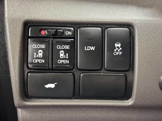 2015 Honda Odyssey 5dr EX-L w/Navi - 23046827 - 31