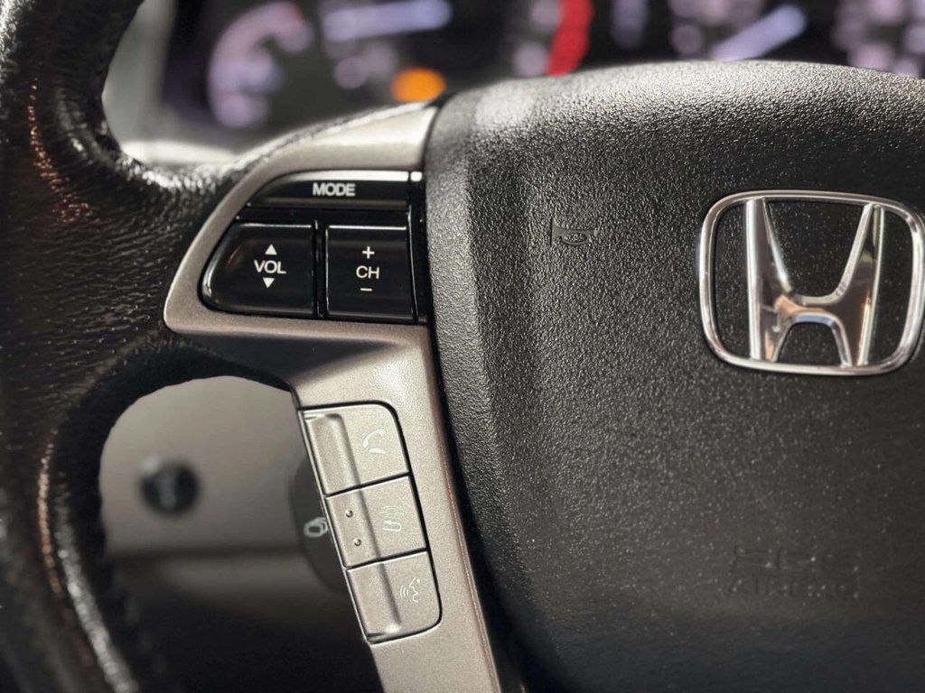 2015 Honda Odyssey 5dr EX-L w/Navi - 23046827 - 32