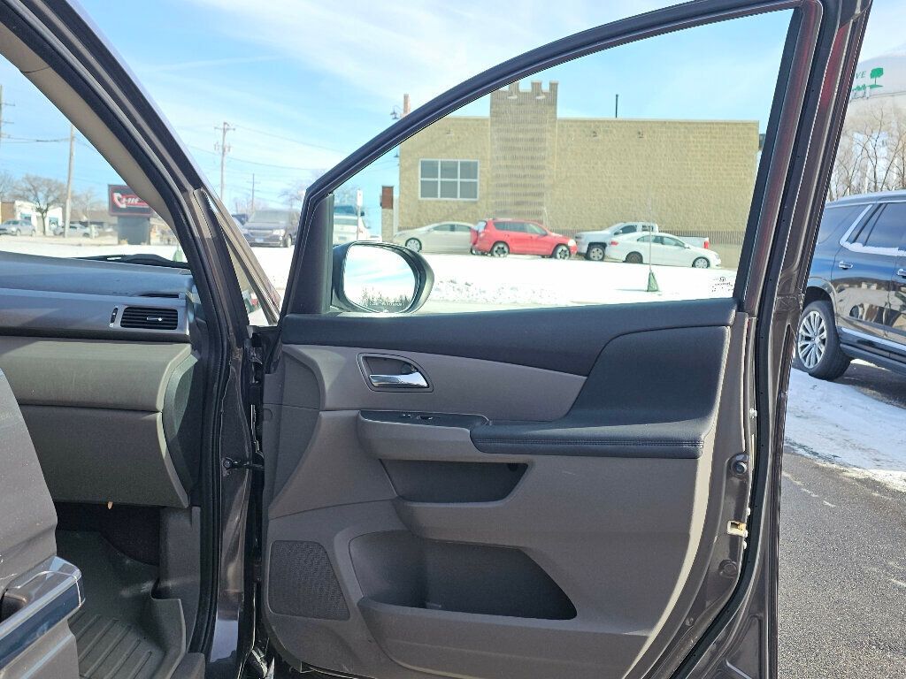 2015 Honda Odyssey 5dr EX-L w/Navi - 22974381 - 21