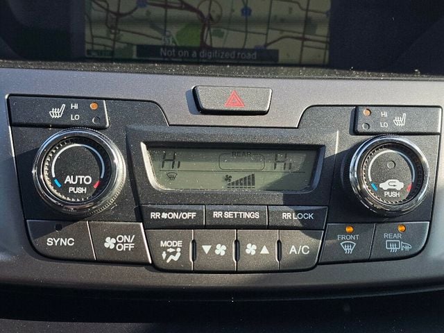 2015 Honda Odyssey 5dr EX-L w/Navi - 22974381 - 26