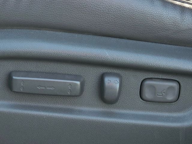 2015 Honda Odyssey 5dr EX-L w/Navi - 22974381 - 35