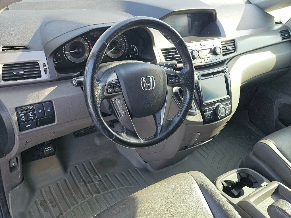 2015 Honda Odyssey 5dr EX-L w/Navi - 22974381 - 7