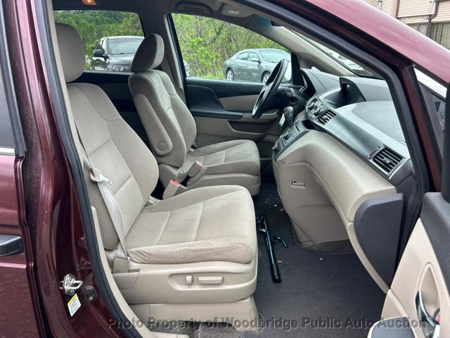 2015 Honda Odyssey 5dr LX - 23034801 - 8