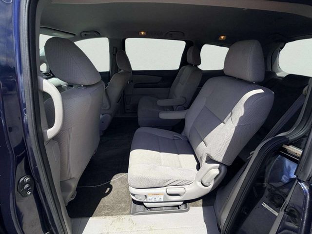 2015 Honda Odyssey 5dr LX - 23040941 - 20