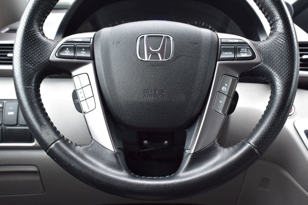 2015 Honda Odyssey 5dr Touring Elite - 22430820 - 28