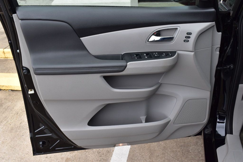 2015 Honda Odyssey 5dr Touring Elite - 22430820 - 64