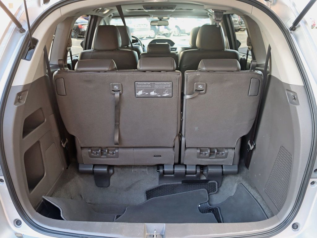 2015 Honda Odyssey 5dr Touring Elite - 22939281 - 30