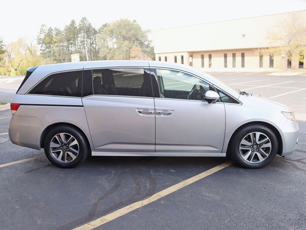 2015 Honda Odyssey 5dr Touring Elite - 22939281 - 7