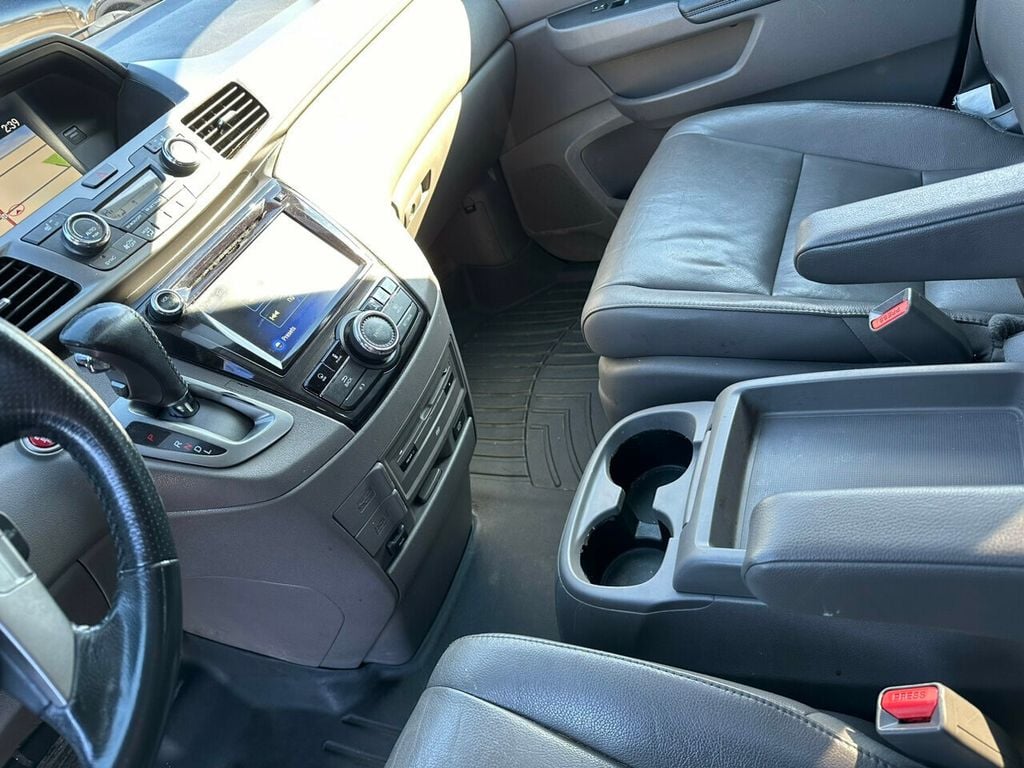2015 Honda Odyssey 5dr Touring Elite - 22316009 - 27