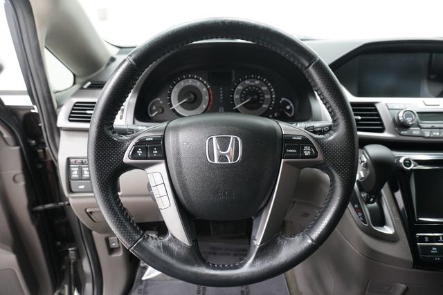 2015 Honda Odyssey EX-L - 22896676 - 17