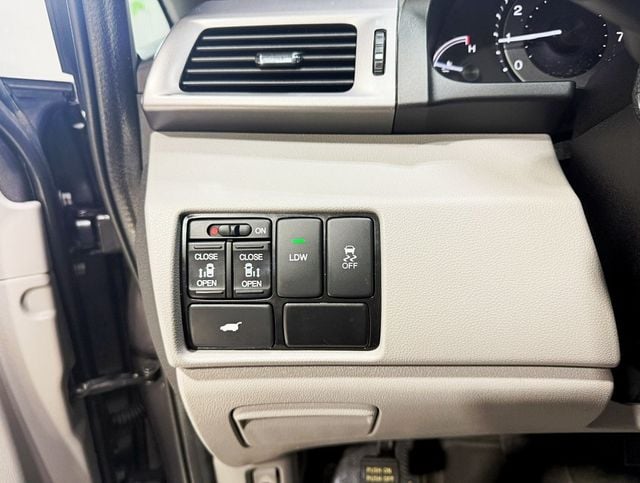 2015 Honda Odyssey EX-L - 22929101 - 13