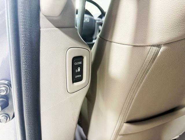 2015 Honda Odyssey EX-L - 22929101 - 38
