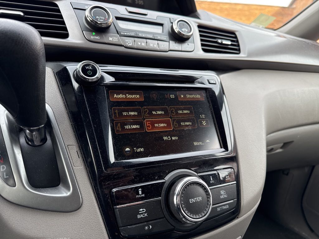 2015 Honda Odyssey EX-L - 22999750 - 12