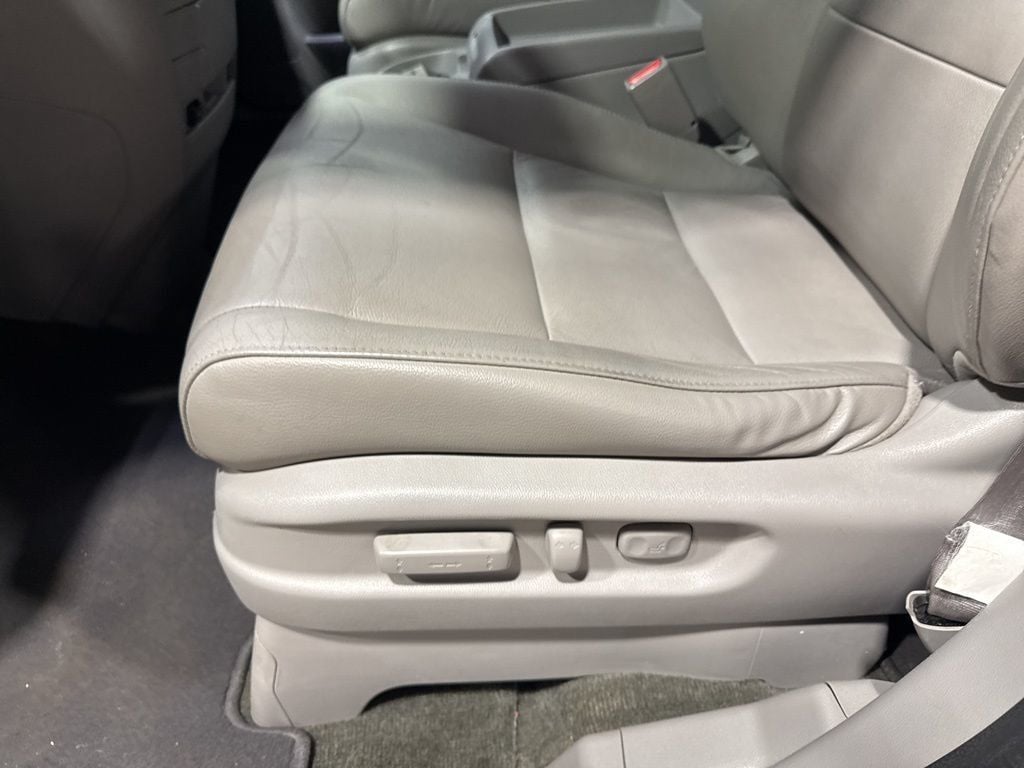 2015 Honda Odyssey EX-L - 22999750 - 26