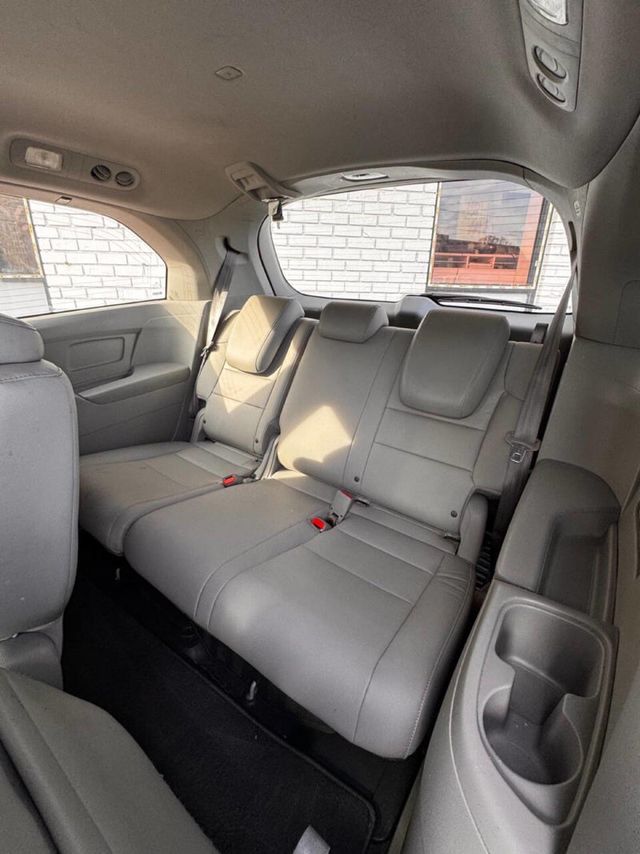2015 Honda Odyssey EX L 4dr Mini Van - 22948517 - 7