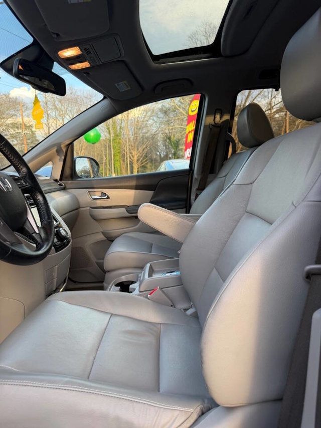 2015 Honda Odyssey EX L 4dr Mini Van - 22996731 - 9