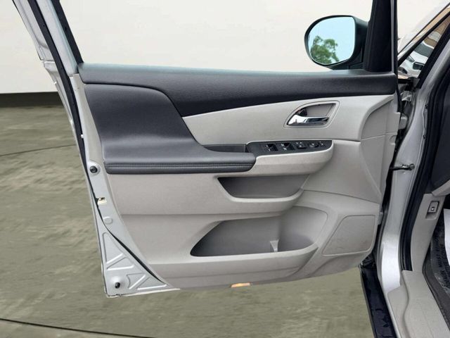 2015 Honda Odyssey EX L 4dr Mini Van - 23043956 - 15