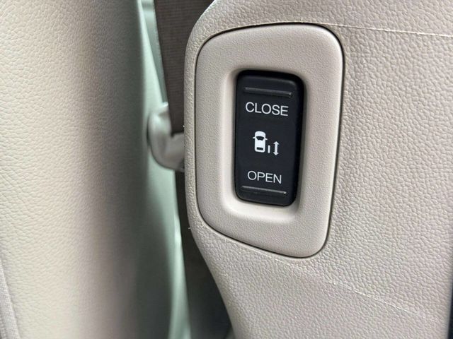 2015 Honda Odyssey EX L 4dr Mini Van - 23043956 - 29