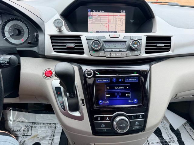 2015 Honda Odyssey EX L 4dr Mini Van - 23043956 - 40