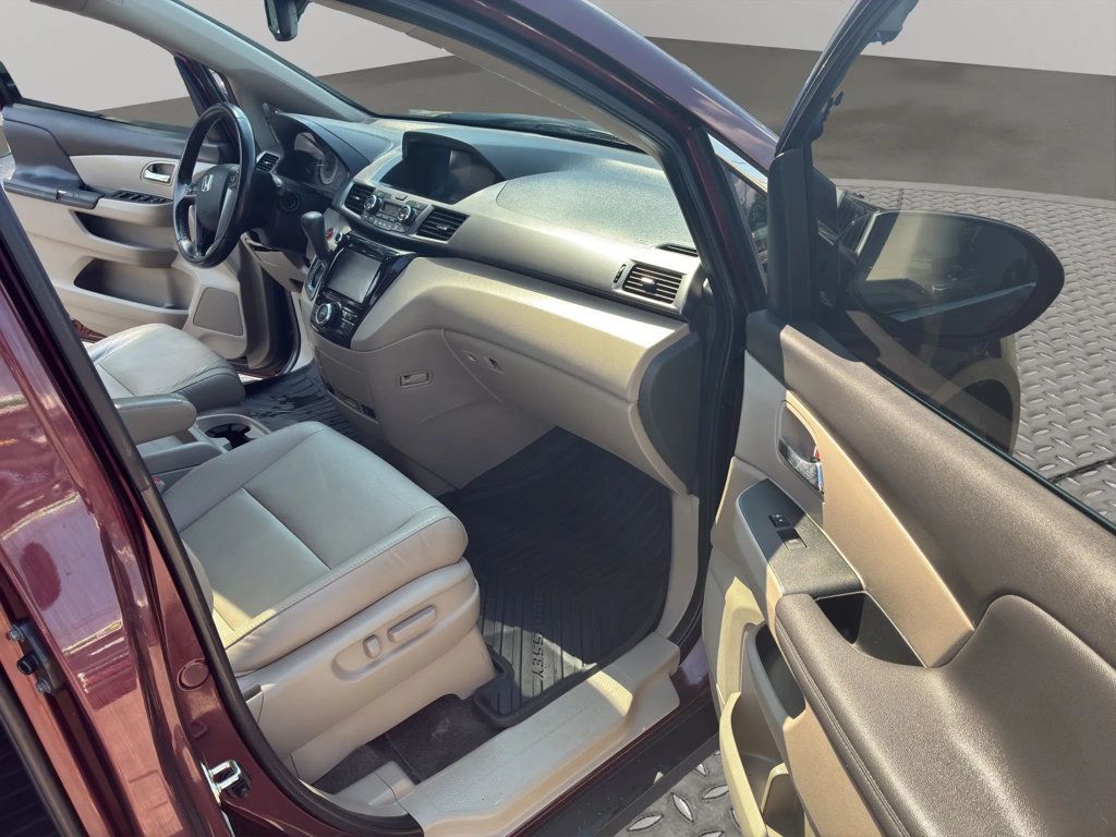 2015 Honda Odyssey EX-L Minivan 4D - 23075204 - 19