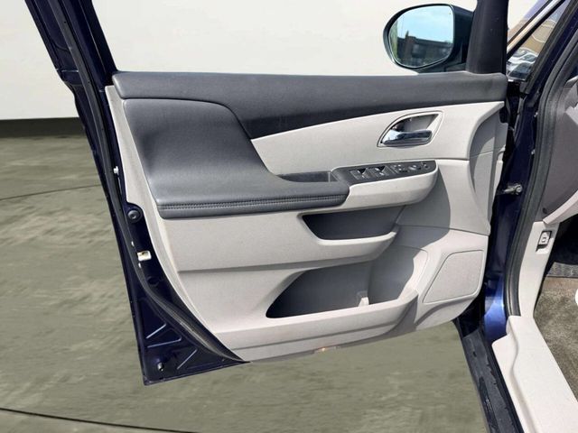 2015 Honda Odyssey EX L w/DVD 4dr Mini Van - 23019059 - 14