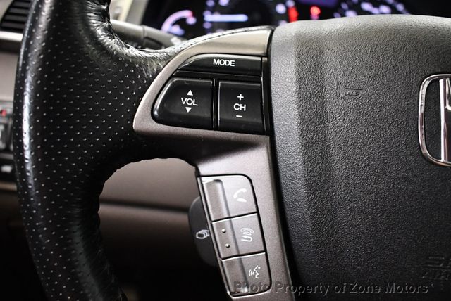2015 Honda Odyssey EXL w/Navigation - 23026522 - 32