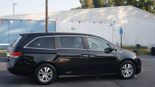 2015 Honda Odyssey JUST SERVICED, VERY CLEAN INSIDE AND OUT  - 22914363 - 10