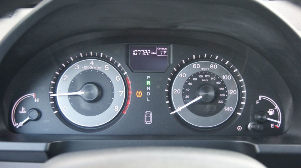 2015 Honda Odyssey photo 3