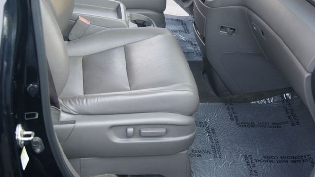 2015 Honda Odyssey JUST SERVICED, VERY CLEAN INSIDE AND OUT  - 22914363 - 53