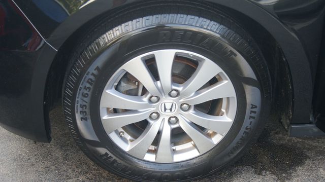 2015 Honda Odyssey JUST SERVICED, VERY CLEAN INSIDE AND OUT  - 22914363 - 59