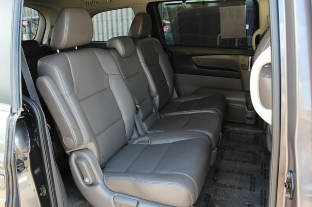 2015 Honda Odyssey ONE OWNER EXL W/ MOONROOF, LEATHER - 23051937 - 9