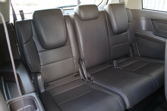2015 Honda Odyssey ONE OWNER EXL W/ MOONROOF, LEATHER - 23051937 - 10