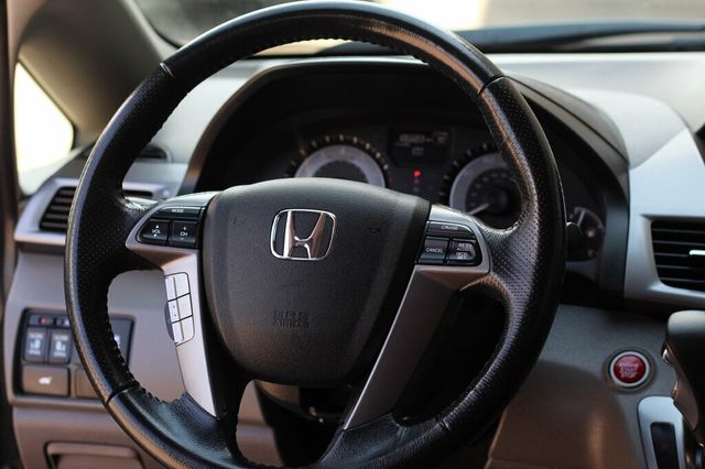 2015 Honda Odyssey ONE OWNER EXL W/ MOONROOF, LEATHER - 23051937 - 27