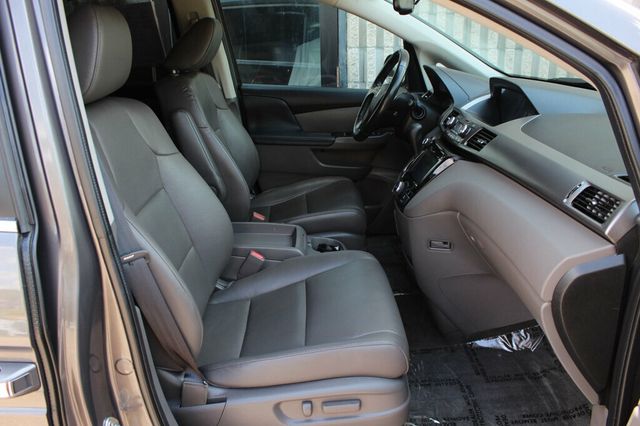 2015 Honda Odyssey ONE OWNER EXL W/ MOONROOF, LEATHER - 23051937 - 5