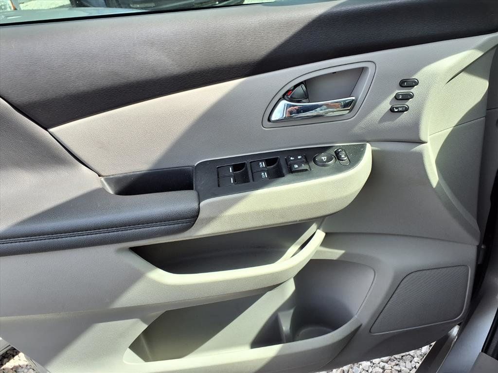 2015 Honda Odyssey TOURING - 22930421 - 17