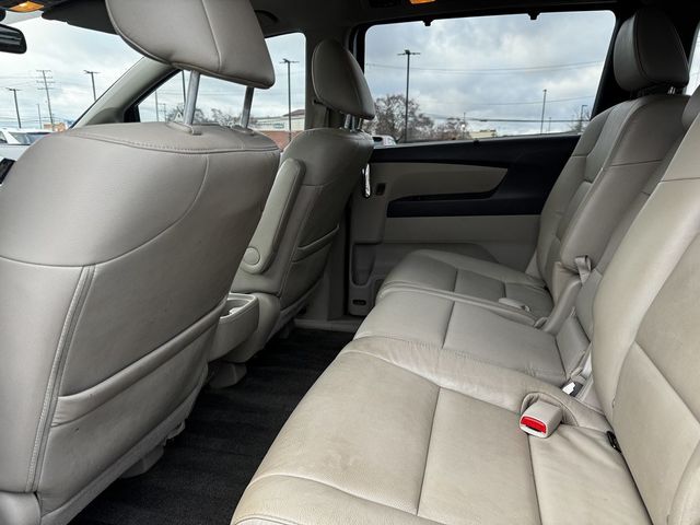 2015 Honda Odyssey TOURING - 22997265 - 18