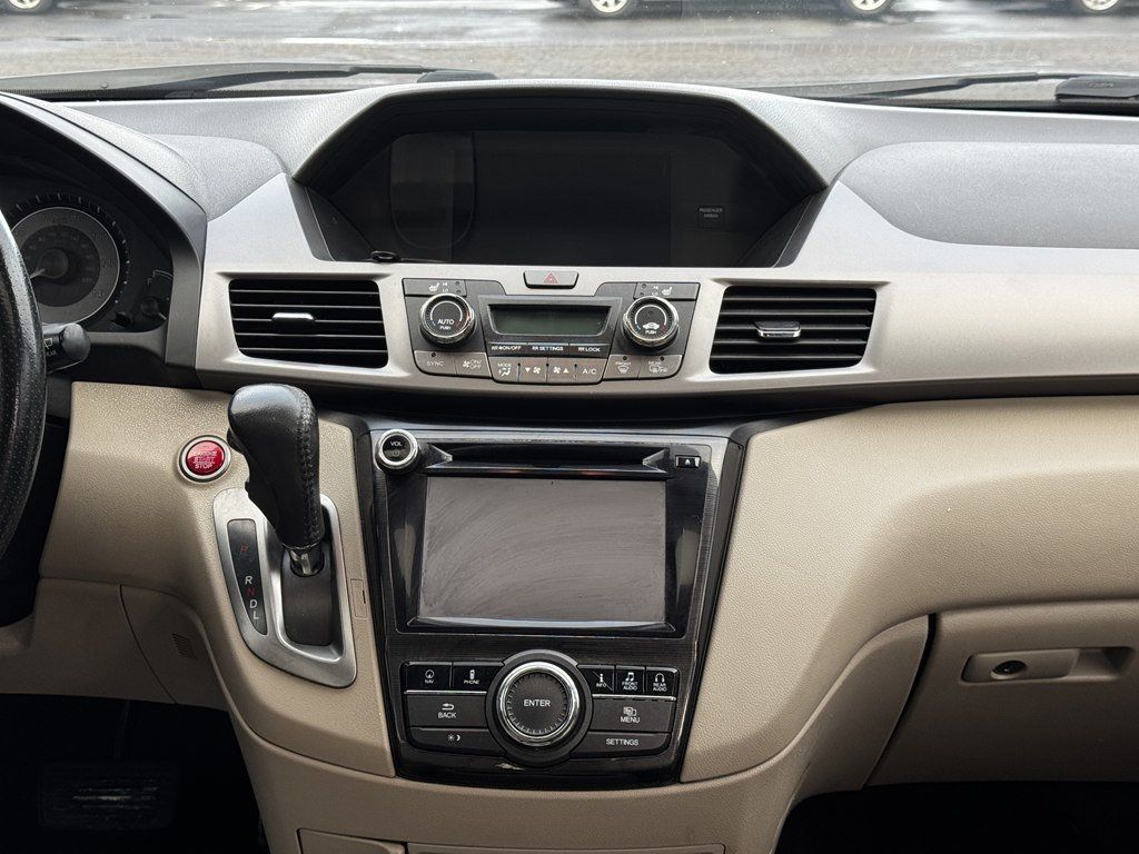 2015 Honda Odyssey TOURING - 22997265 - 26