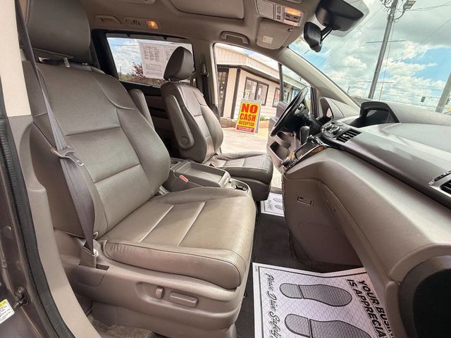 2015 Honda Odyssey Touring 4dr Mini Van - 23007401 - 10
