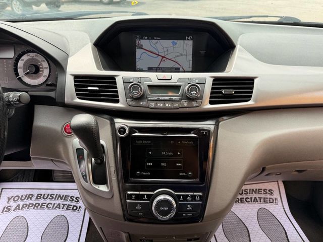 2015 Honda Odyssey Touring 4dr Mini Van - 23007401 - 13