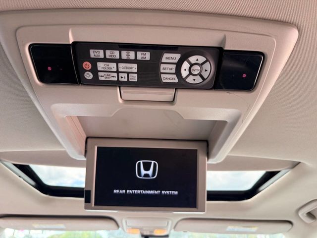 2015 Honda Odyssey Touring 4dr Mini Van - 23007401 - 19